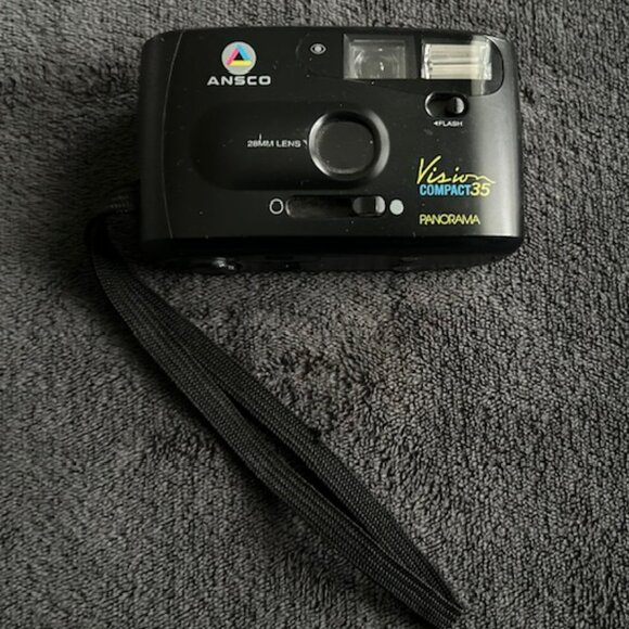 Ansco Vision Compact 35 Panorama Camera - Picture 2 of 8